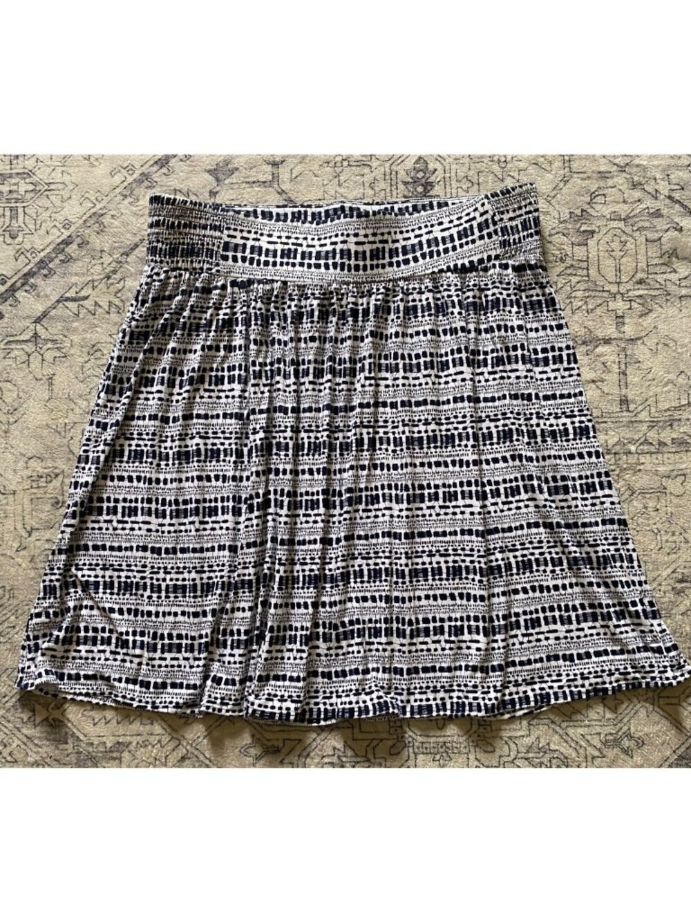 Lane Bryant Navy & White Abstract Print Elastic Waist Skirt Size 14/16 Pull On